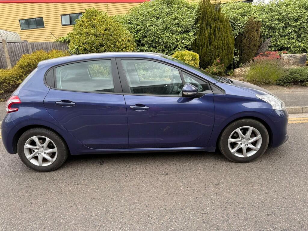 Peugeot 208 Hatchback 1.4 Vti Active Euro 5 201212 Blue #4