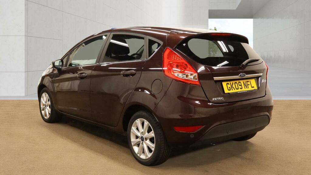 Ford Fiesta Hatchback 1.4 Zetec 200909 Red #3