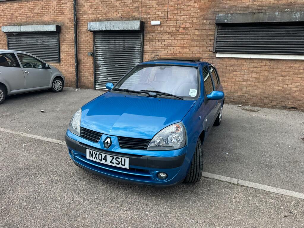 Renault Clio Privilege Blue #4