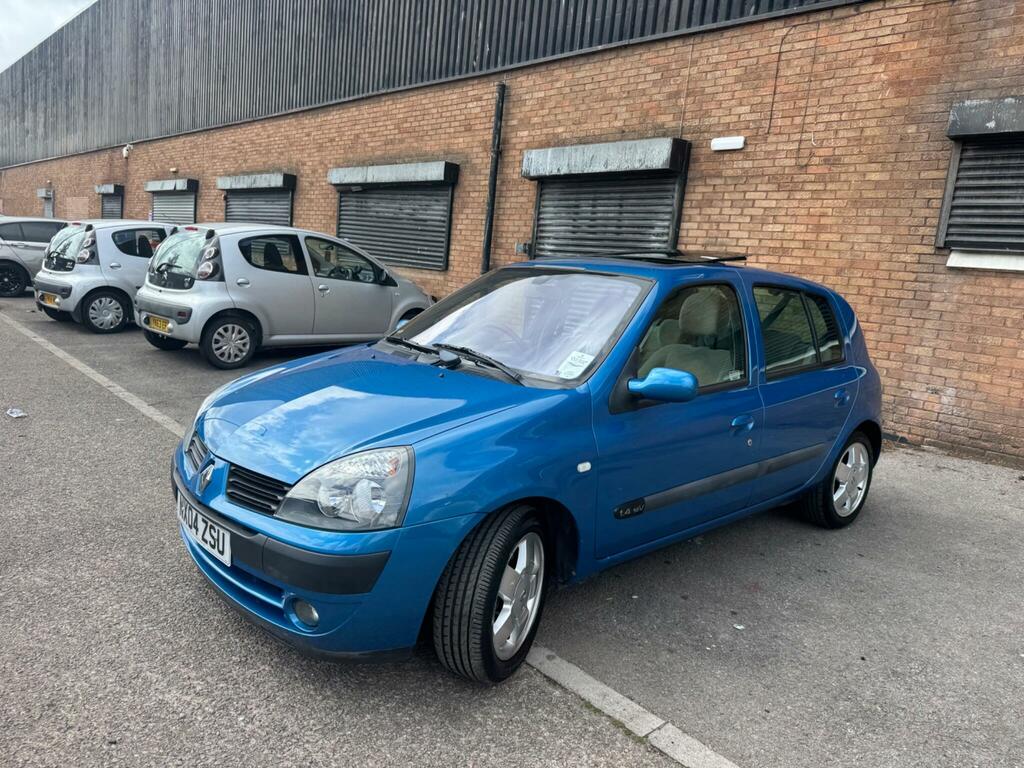 Renault Clio Privilege Blue #5