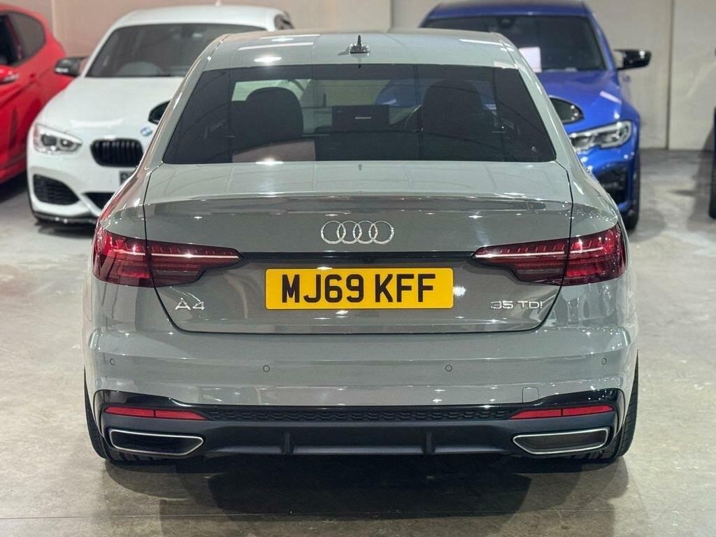 Audi A4 Black Edition Grey #3