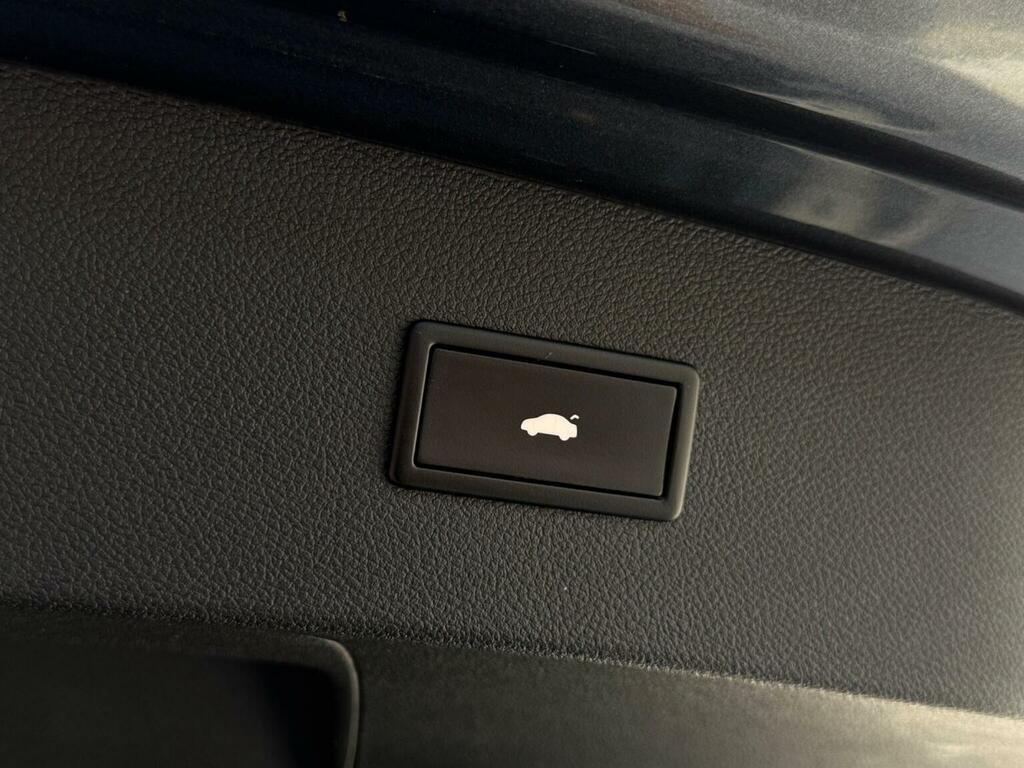 Audi A7 Tdi S Line 5-Door Black #10