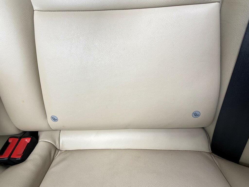 Volvo XC60  White #46