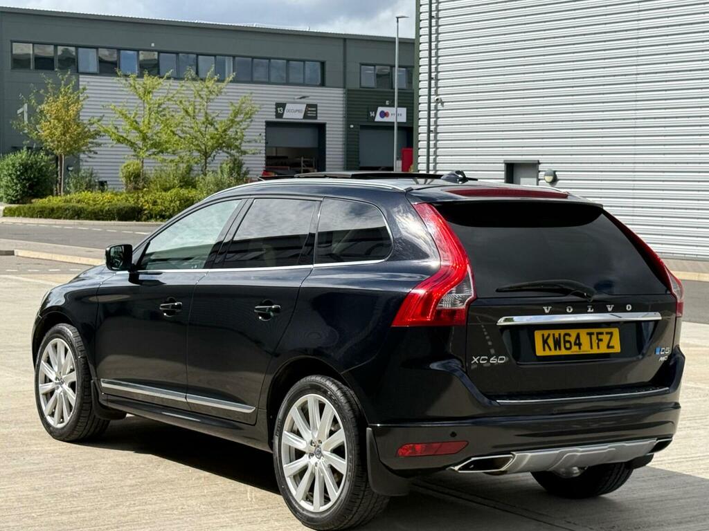 Volvo XC60  White #8
