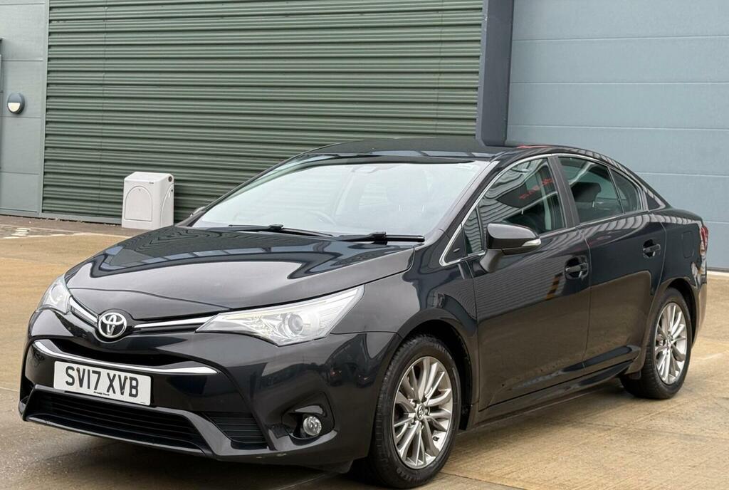 Toyota Avensis 1.8 V-matic Business Edition Euro 6 Black #3