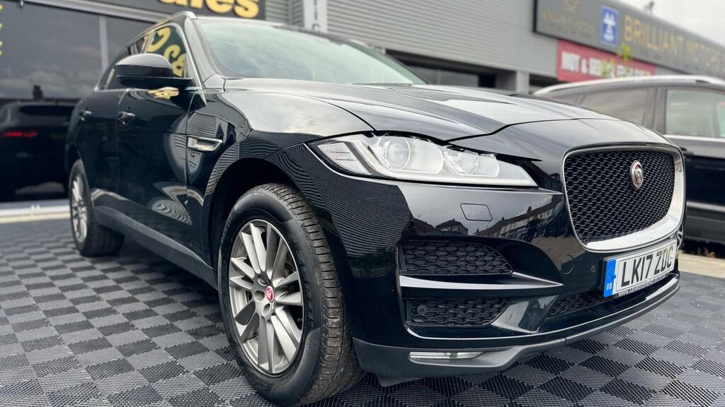 Jaguar F-Pace 2.0 D180 Portfolio Awd Euro 6 Ss Black #2
