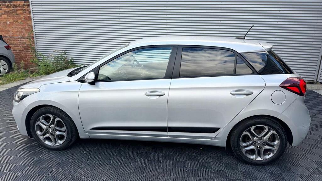 Hyundai I20 I20 Play Mpi White #7