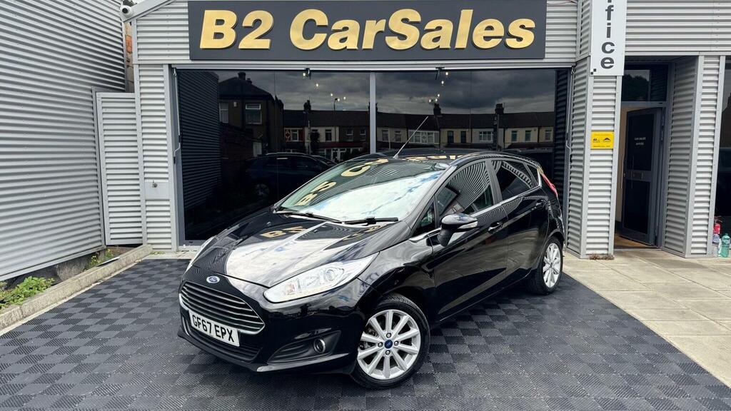 Ford Fiesta 1.0T Ecoboost Titanium Euro 6 Ss Black #4