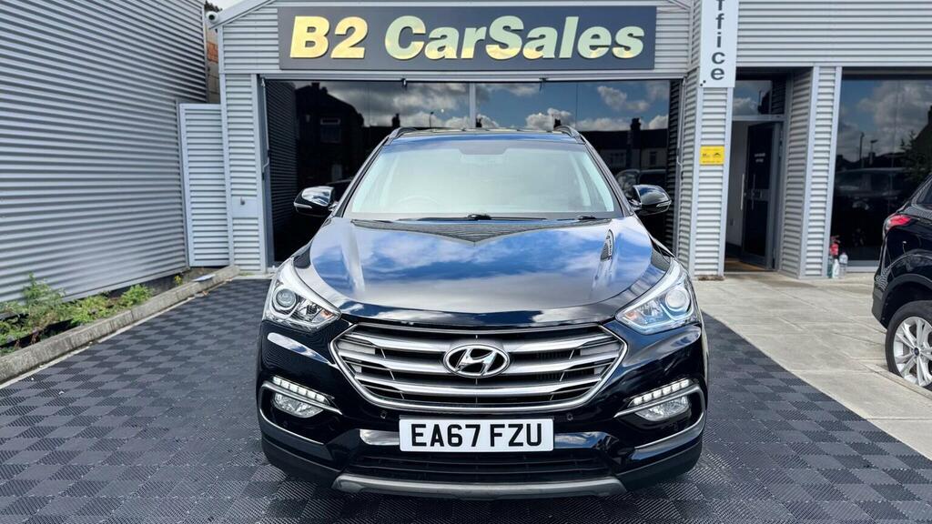 Hyundai Santa Fe 2.2 Crdi Blue Drive Premium 4Wd Euro 6 Ss Black #3