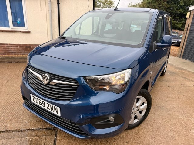 Vauxhall Combo Life 1.5 Turbo D Blueinjection Energy Mpv Au Blue #3