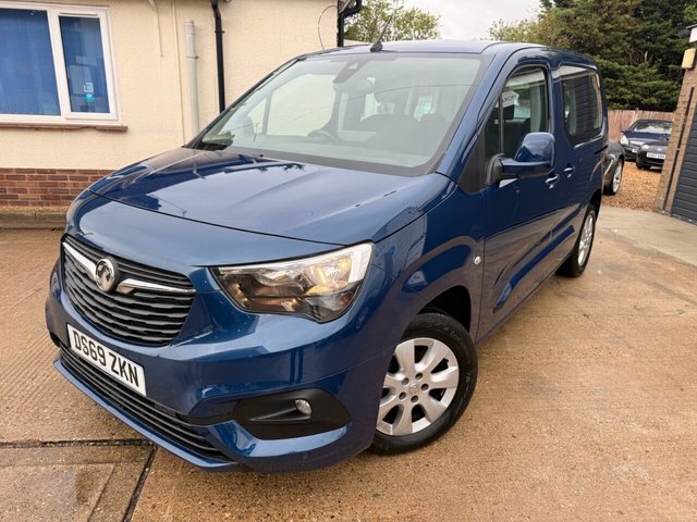 Vauxhall Combo Life 1.5 Turbo D Blueinjection Energy Mpv Au Blue #2