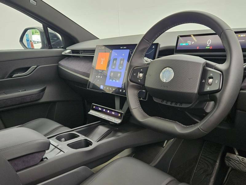 Fisker Ocean EV Estate White #9
