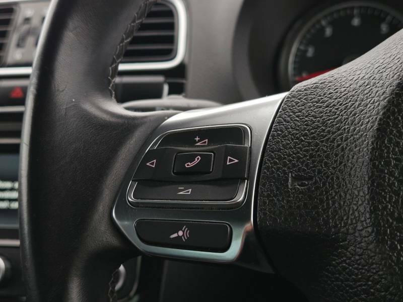Volkswagen Polo Hatchback White #20