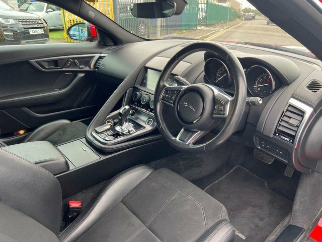 Jaguar F-Type 3.0 380 Supercharged V6 R-dynamic Blue #25