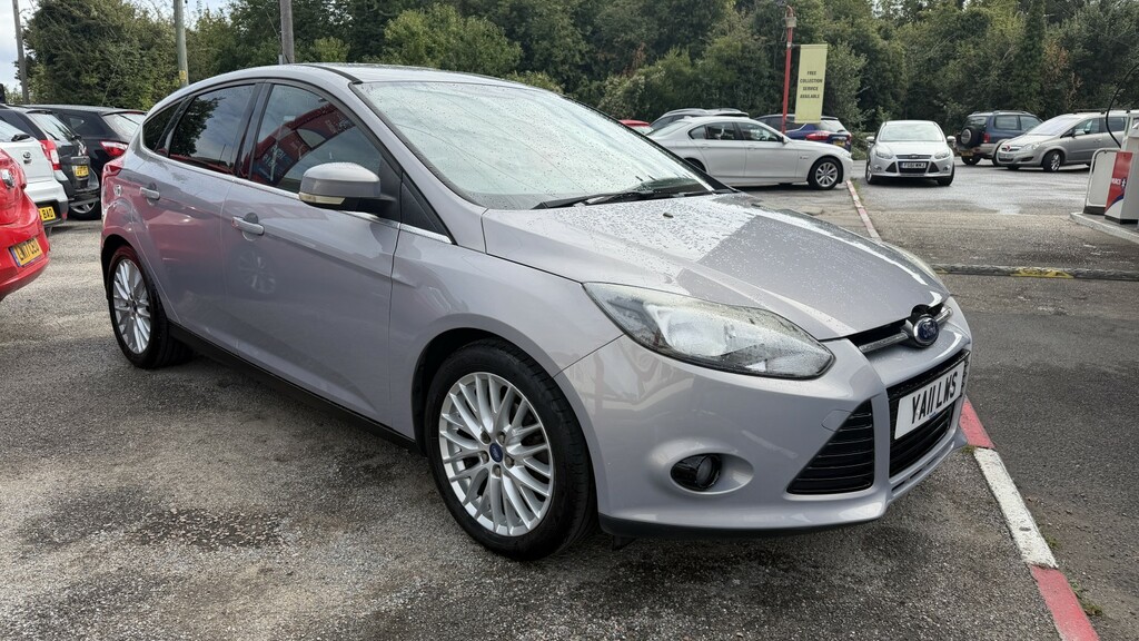 Ford Focus 1.6 Zetec 2011 Silver