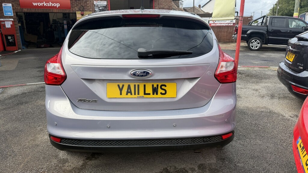Ford Focus 1.6 Zetec 2011 YA11LWS Silver #3