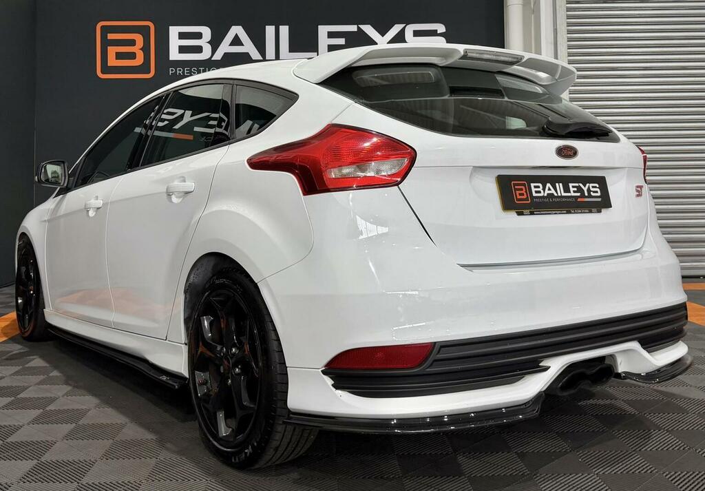 Ford Focus 2.0T Ecoboost St-2 Euro 6 Ss 201515 FN15DFE White #5