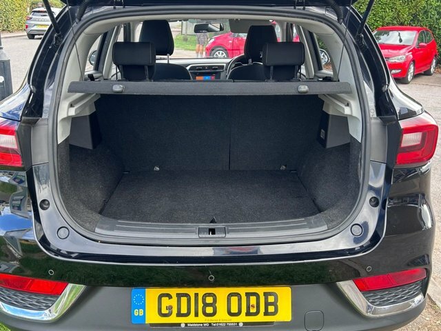MG ZS Zs 1.0 T-gdi Exclusive Orange #9
