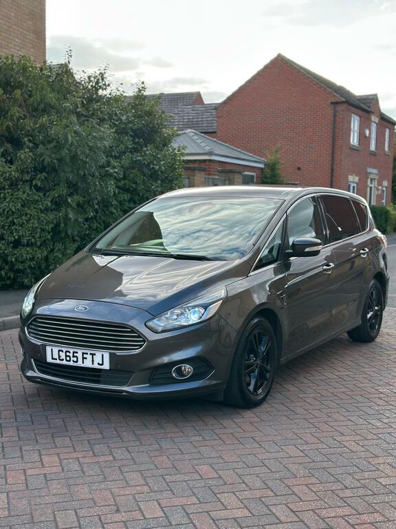 Ford S-Max 2.0 Tdci Titanium Powershift Euro 6 Ss Grey
