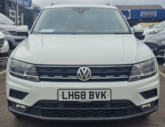 Volkswagen Tiguan 1.4 Tsi Se Navigation Suv Euro 6 White #2