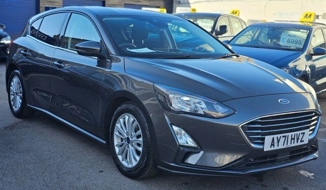 Ford Focus 1.0T Ecoboost Mhev Titanium Edition Hatchback AY71HVZ Grey