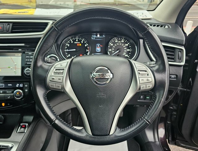 Nissan Qashqai N-tec White #16
