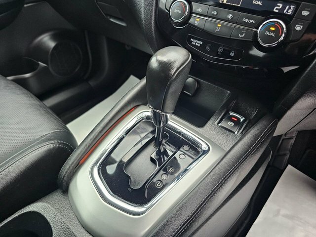Nissan Qashqai N-tec White #19