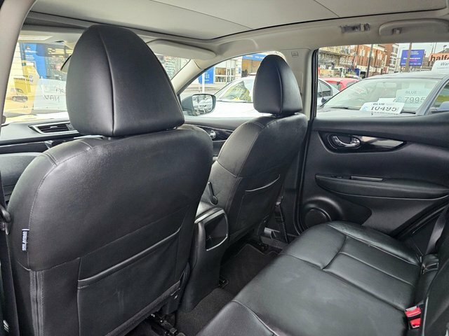 Nissan Qashqai N-tec White #22