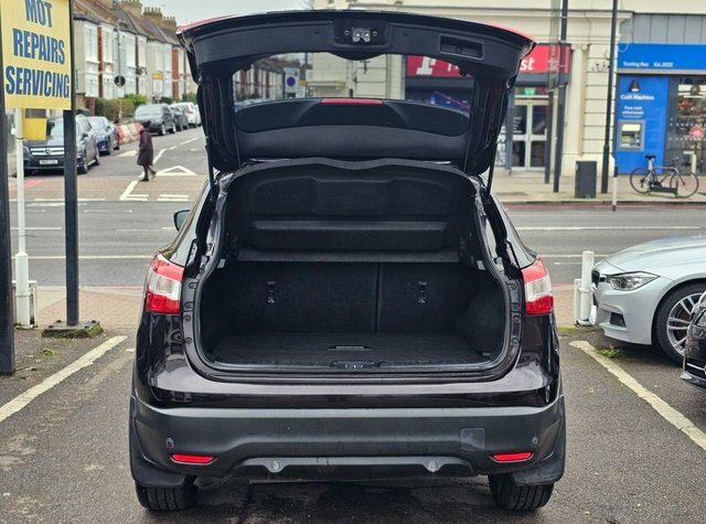 Nissan Qashqai N-tec White #7