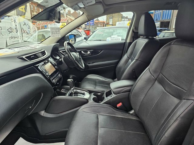 Nissan Qashqai N-tec White #24