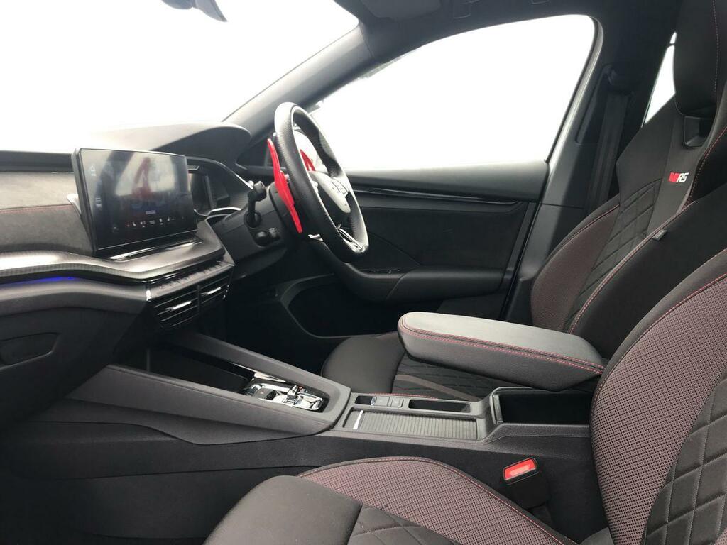 Skoda Octavia 2.0 Tsi Vrs White #5