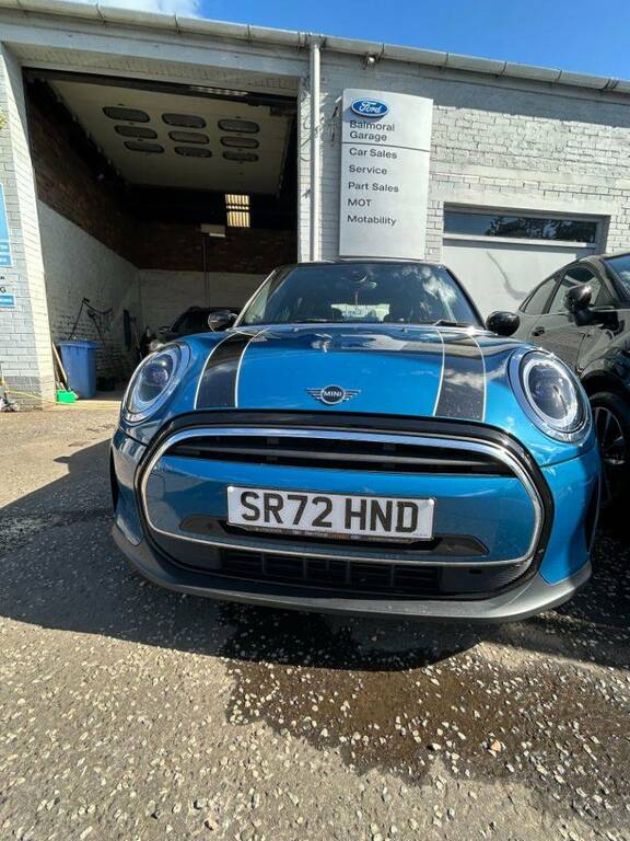 Mini Hatch 1.5 Cooper Exclusive Blue #2