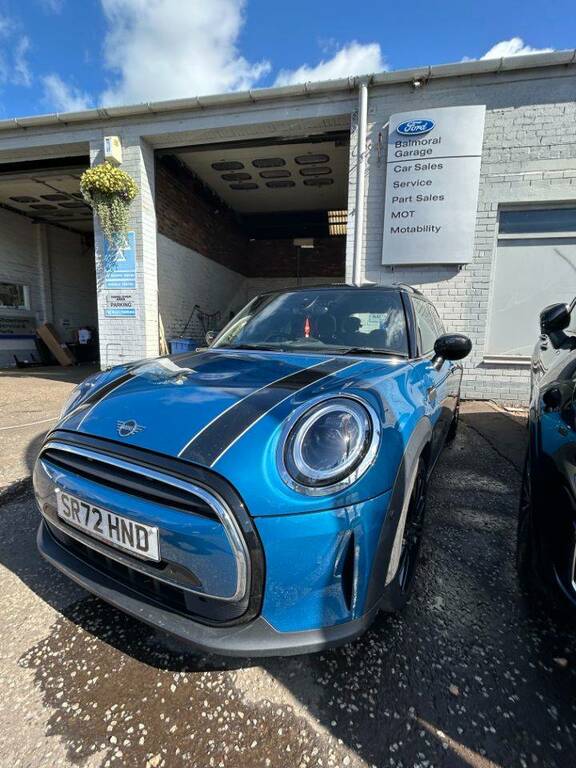 Mini Hatch 1.5 Cooper Exclusive Blue #4