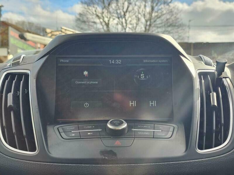 Ford Grand C-Max 1.5 Tdci Titanium Euro Black #3