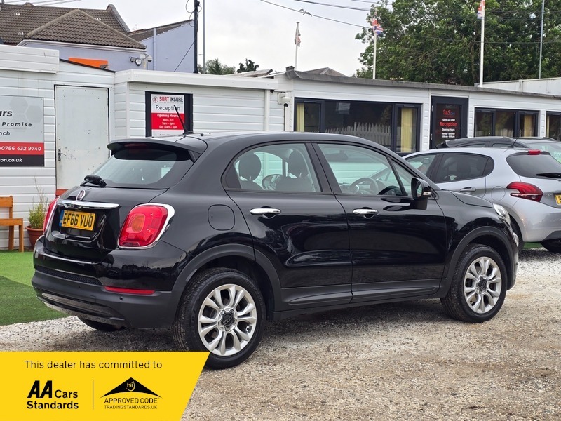 Fiat 500X 1.6 E-torq Pop Star Black #4