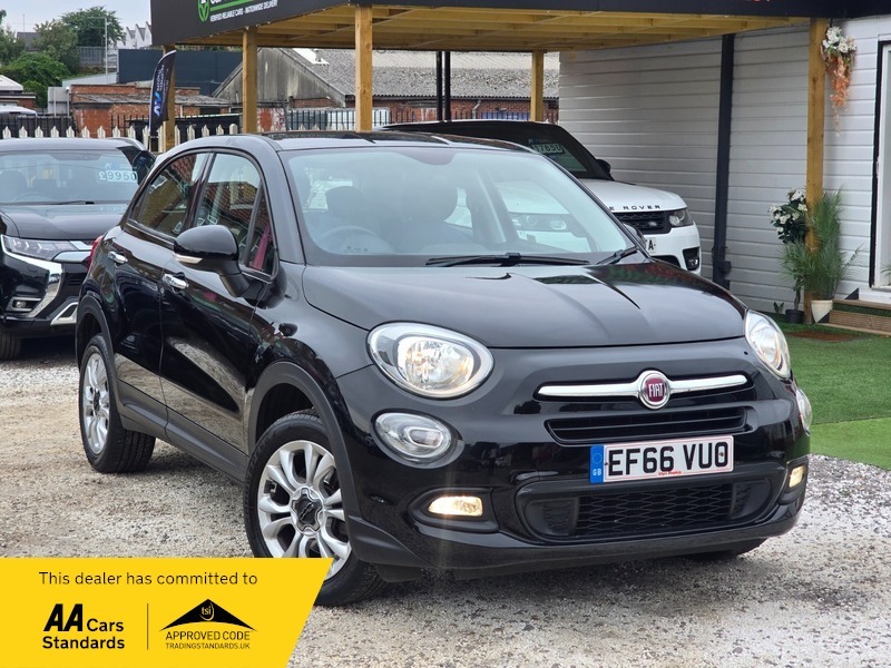 Fiat 500X 1.6 E-torq Pop Star Black
