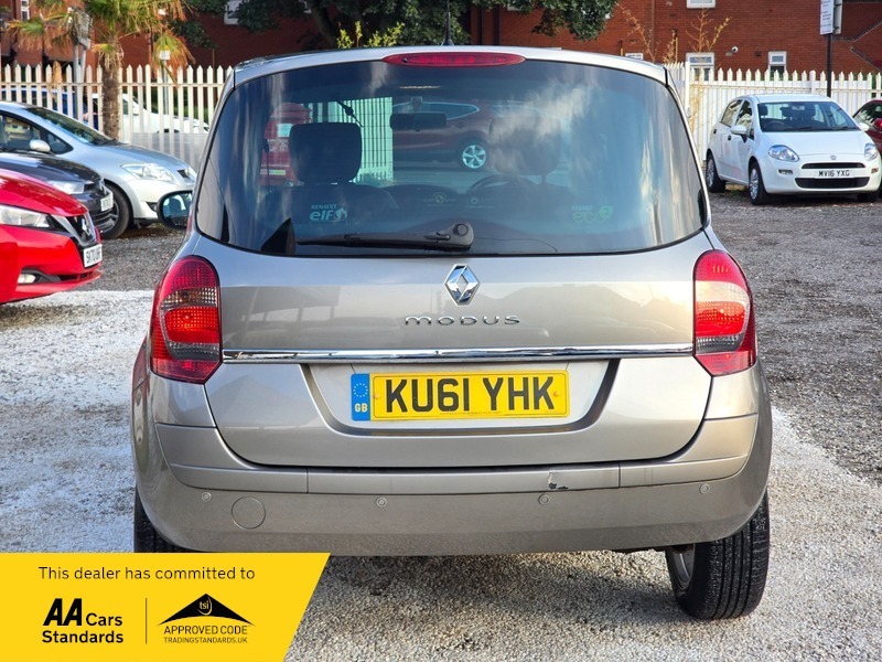 Renault Grand Modus 1.5 Dci Dynamique Euro Beige #6