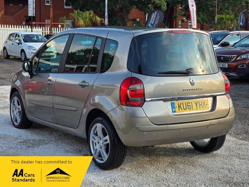 Renault Grand Modus 1.5 Dci Dynamique Euro Beige #5
