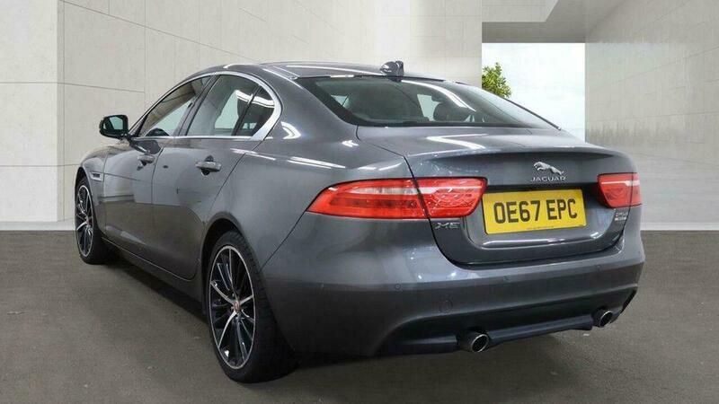 Jaguar XE 2.0D Portfolio Awd Grey #5