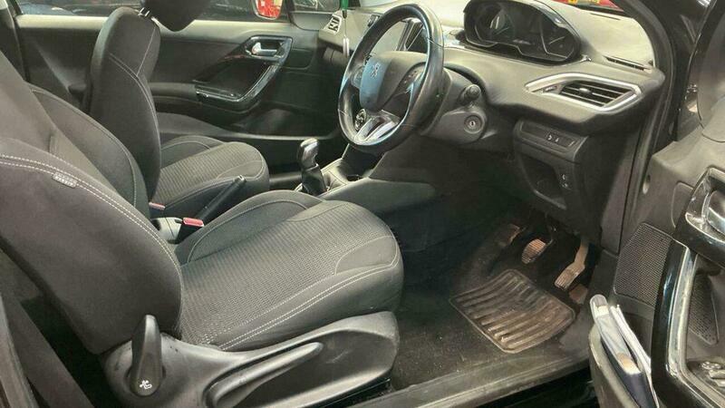Peugeot 208 1.2 Puretech Gt Blue #9