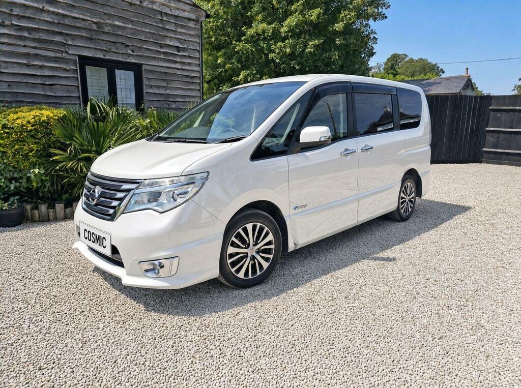 Nissan Serena Hybrid Highway Star Carplay White #3