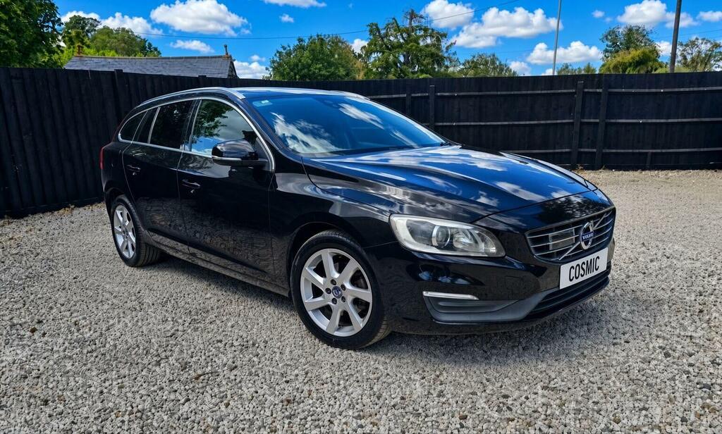 Volvo V60 1.6 T3 Se Nav Powershift Euro 5 Black #4