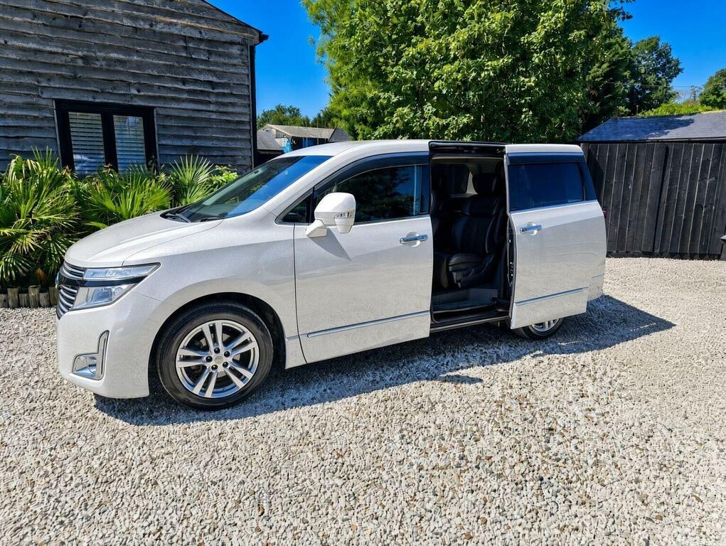 Nissan Elgrand 2.5 7 Seats Appleandroid Carplay White #3