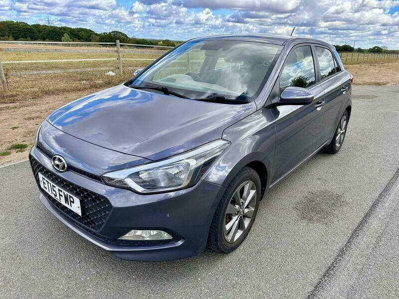 Hyundai I20 1.2 Blue Drive Se Grey #3