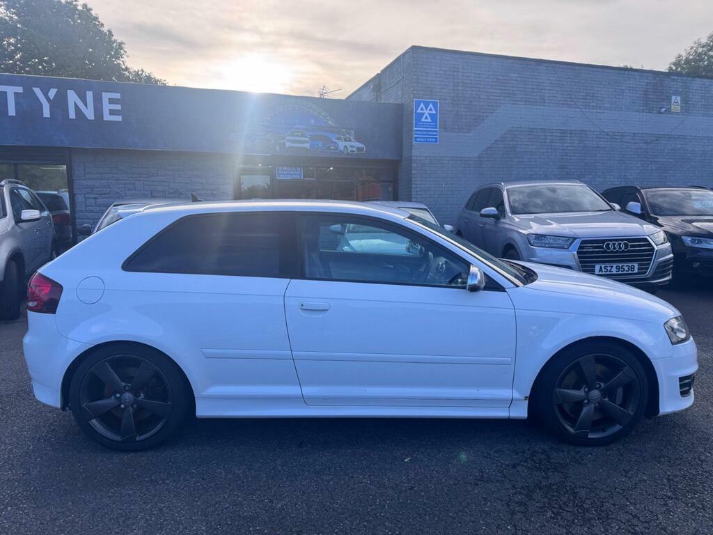 Audi S3 Hatchback 2.0 Tfsi Black Edition Quattro Euro 5 Black #4