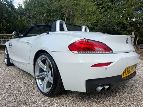 BMW Z4 20I M Sport Red #4
