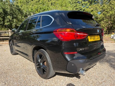 BMW X1 2019 68 1.5 Black #4