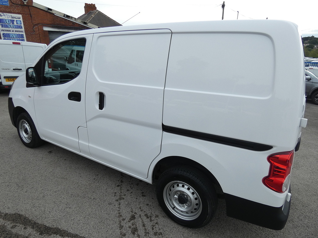 Nissan NV200 1.5Dci Se Swb Mega Low Miles No Vat U5303 White #3