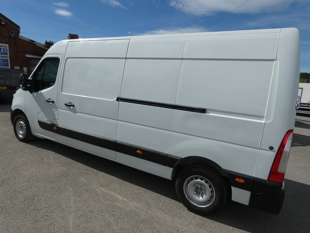 Renault Master 2.3 Dci 35 Business Plus Lwb L3h2 Great Value U52 White #3