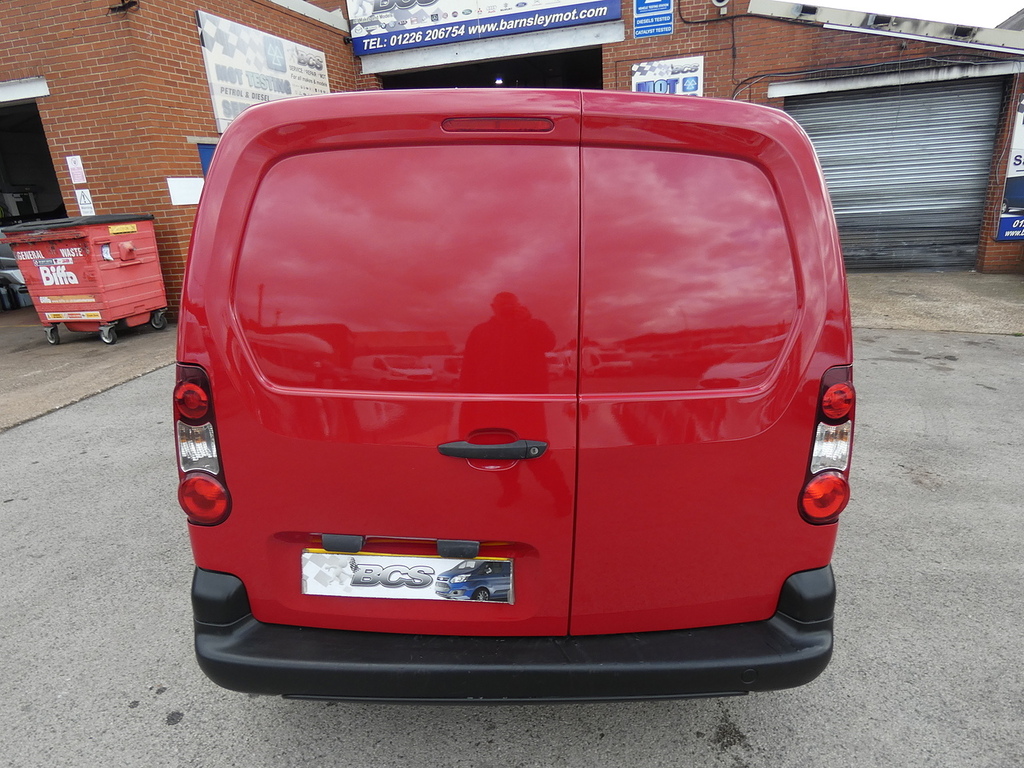 Citroen Berlingo Mpv White #12